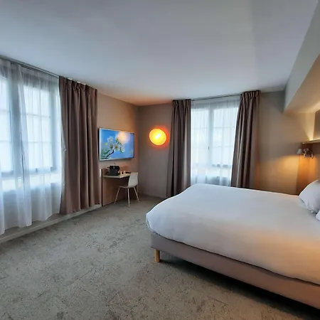 Campanile Centre Gare ホテル カーン