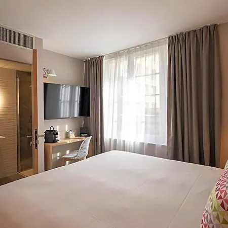 Campanile Prime - Centre Gare 3* كان