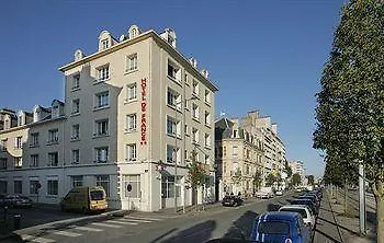 Campanile Prime - Centre Gare Otel 3*