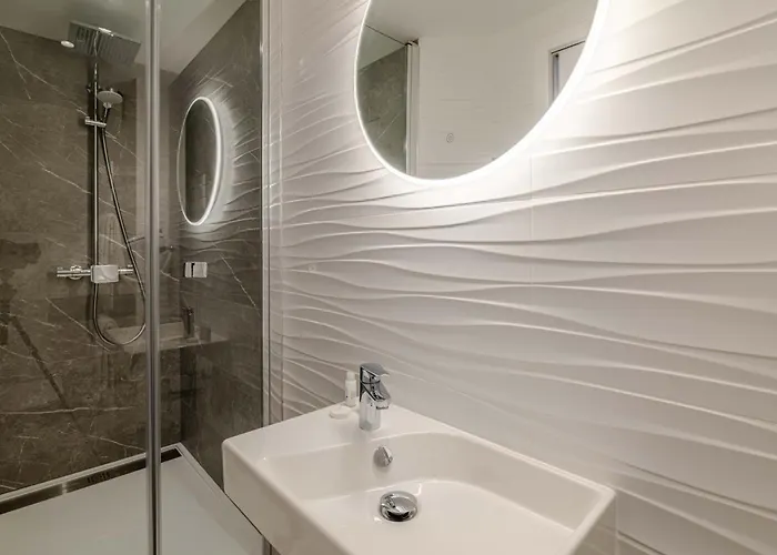 Campanile Centre Gare Hotel Caen