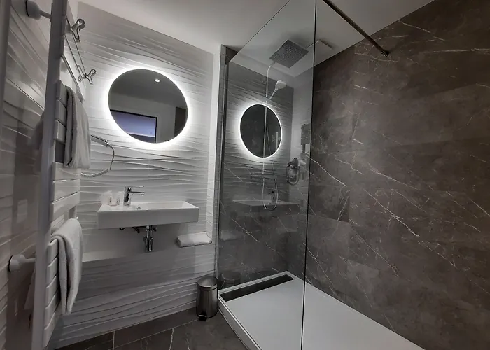 Campanile Centre Gare 3* Caen