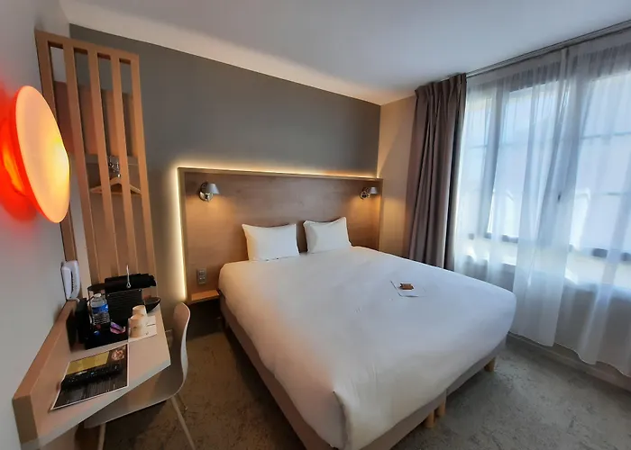 Campanile Centre Gare Hotel