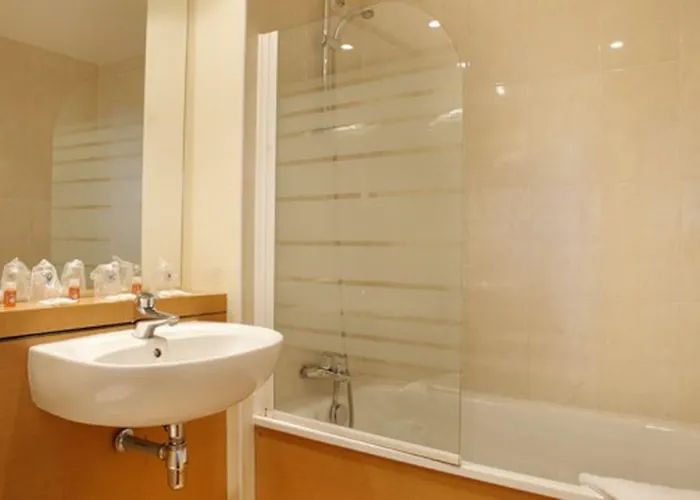 Campanile Centre Gare Caen